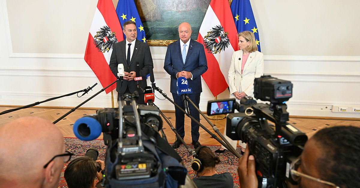 Low poll numbers and rumors of a change of government: Is the government ...