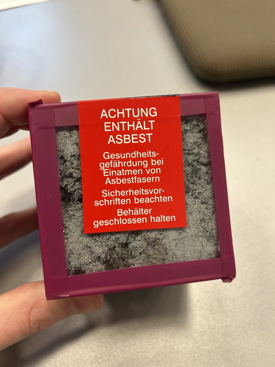 Asbest: Das Gift und die spte Diagnose - FALTER