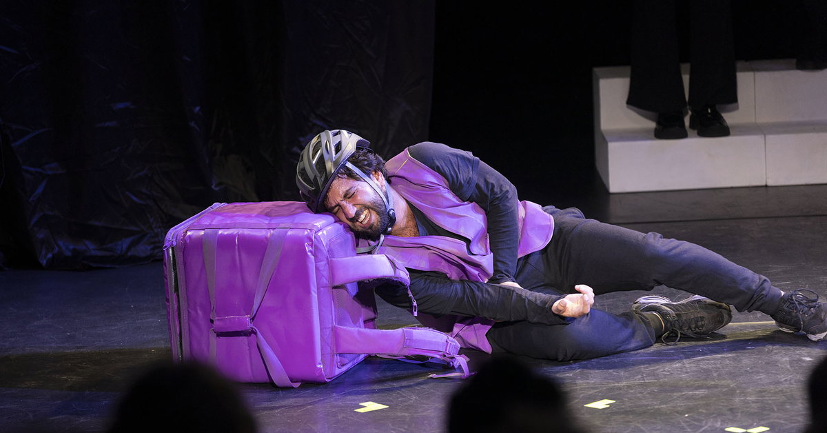 Riders: A play depicts the working conditions of bike couriers