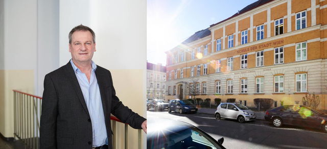 (Dieser ALT-Text wurde mithilfe von KI erstellt) Links steht ein Mann im Anzug in einem Schulflur, rechts ist die Fassade der Franz-Jonas-Europaschule in Wien mit geparkten Autos zu sehen.